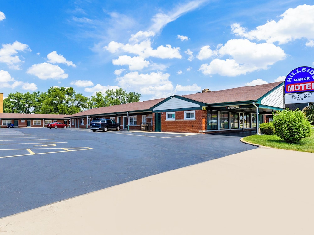 Manor Motel Near Oak Brook Chicago Westchester - photo 27