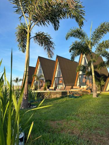 ixBungalows - carbon neutral hotel in Unknown City
