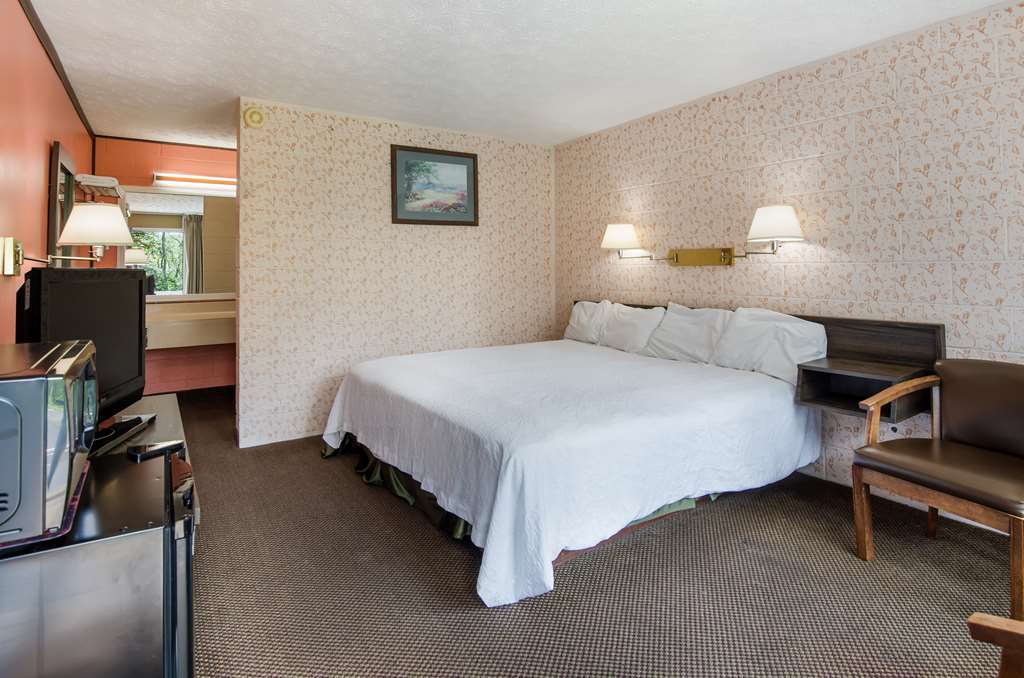 Americas Best Value Inn Wytheville - photo 19