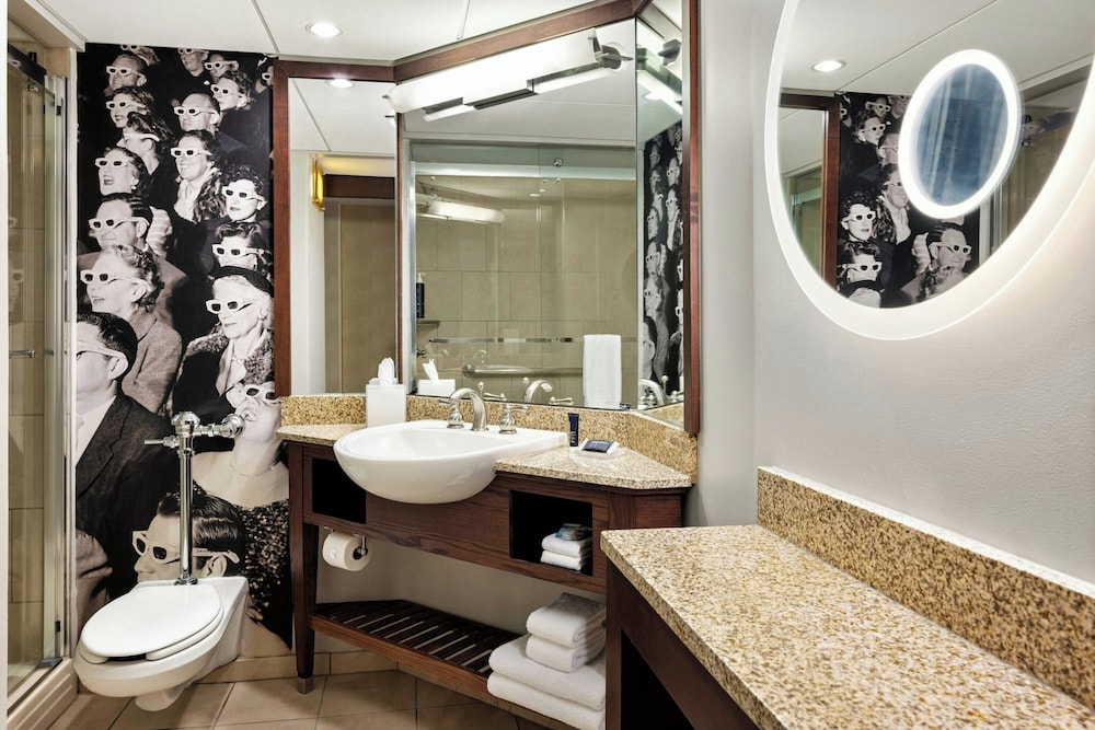 Renaissance Columbus Downtown Hotel - photo 27