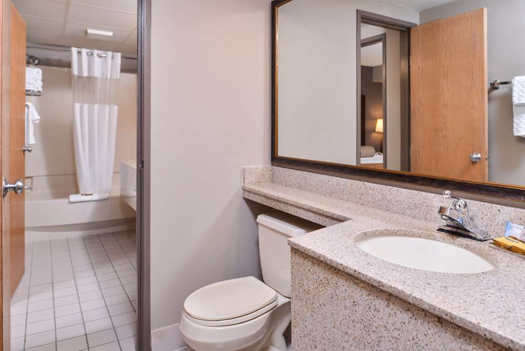 Best Western Plus Kelly Inn - photo 55