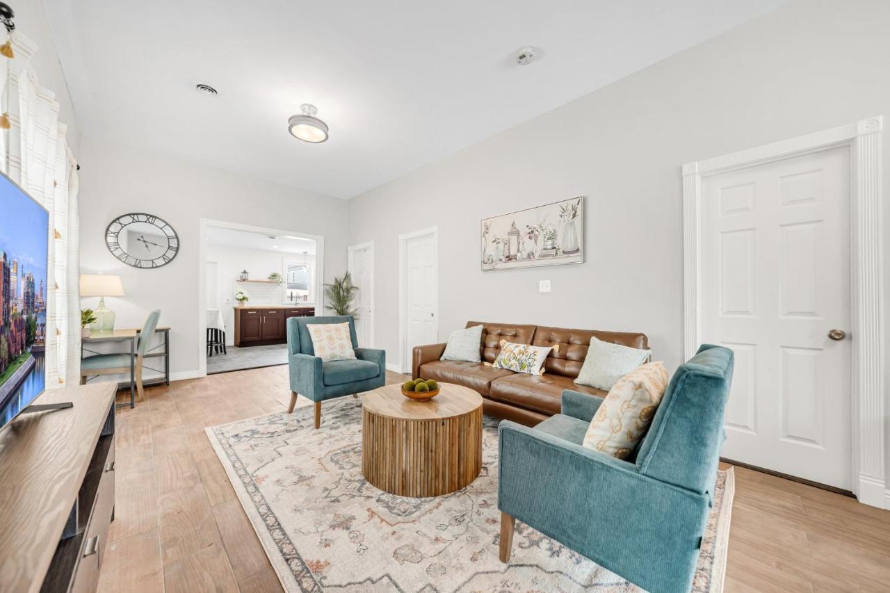 Cozy Buffalo Getaway Minutes To Downtown & Bills Stadium