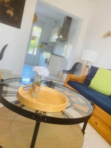 Rez De Chaussee Face Mer 6 Personnes in Saint-Michel-Chef-Chef, France