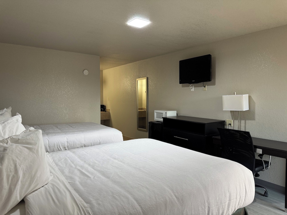 Executive Inn Crystal City - photo 4