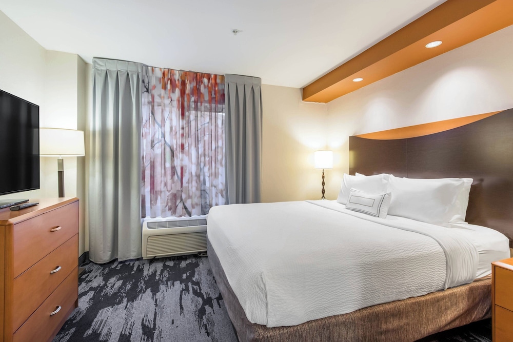 Fairfield Inn & Suites by Marriott Columbia - photo 13