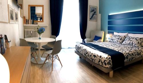Appartamento BLU a Milano Zona Ripamonti Vicino Allo Ieo — 4-Star Luxury Hotel in Milan, Italy