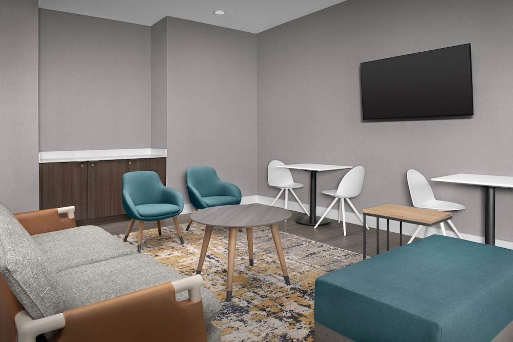 TownePlace Suites by Marriott Jacksonville Airport - photo 57