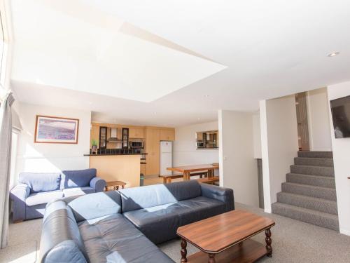 Torino 2 14 Nettin Circuit in Jindabyne, Australia