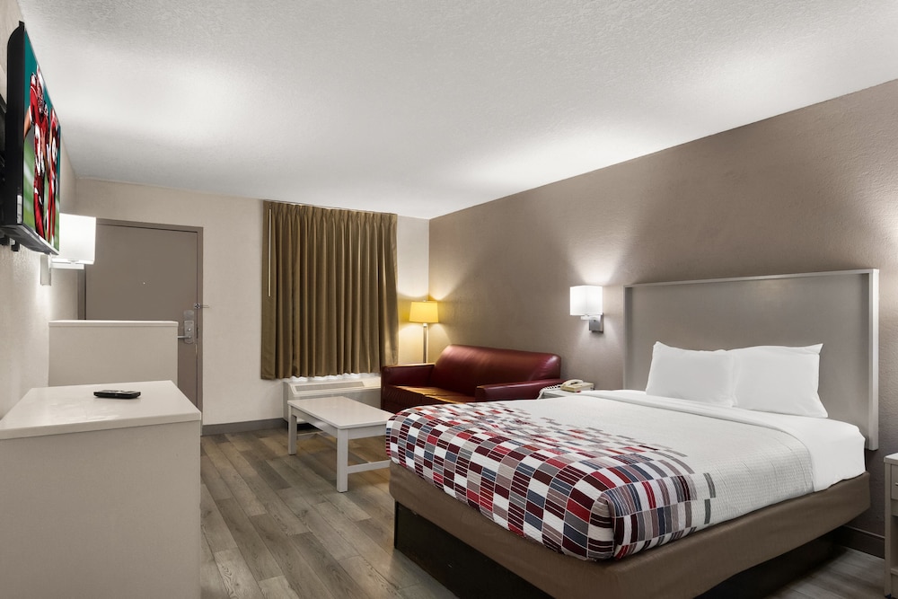 Red Roof Inn Kingsland - photo 23