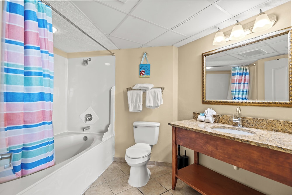 Units at Carolinian Beach Resort by Elliott Beach Rentals - photo 47