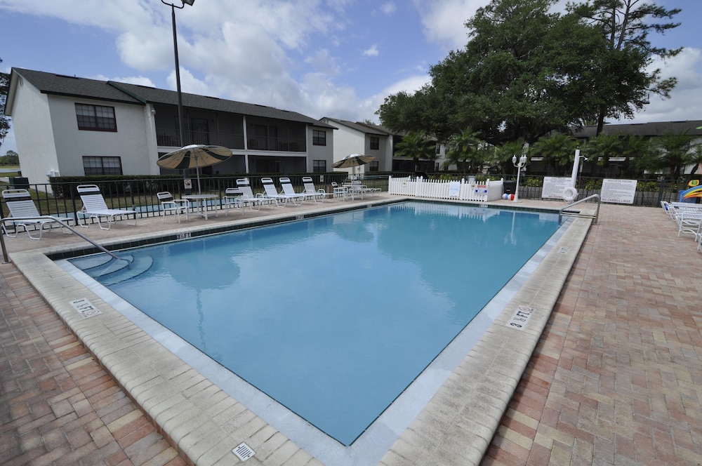 Lago Vista Resort - photo 9