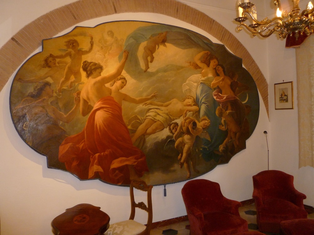 Time Out - carbon neutral hotel in Pisa