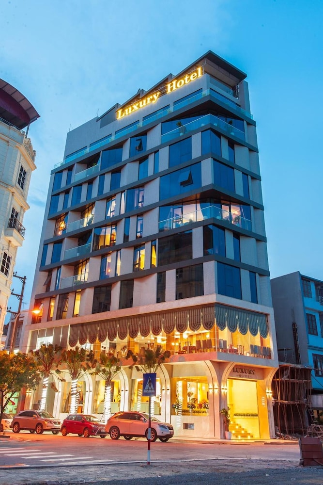 Tu Son Luxury Hotel in Bac Ninh, Vietnam