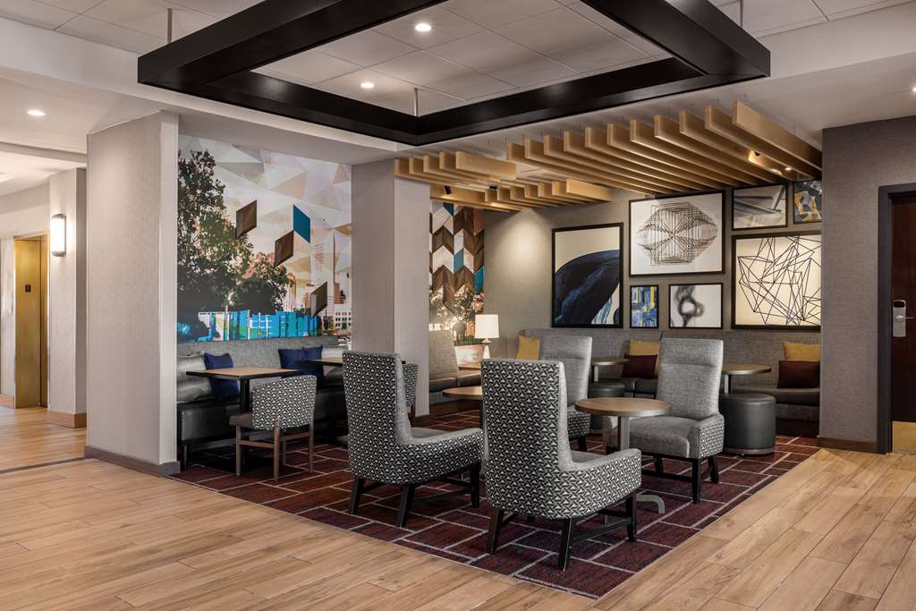 Hyatt Place Indianapolis Airport - photo 20