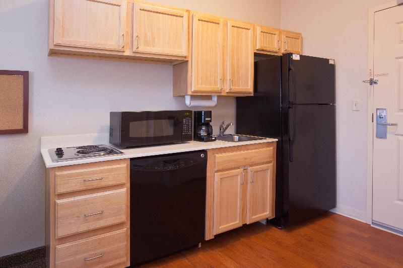 Candlewood Suites Grand Prairie by IHG - photo 40