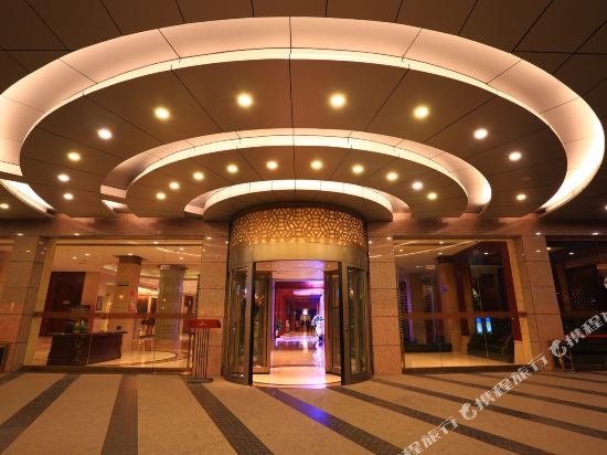 Hangzhou Linping Grand Hotel — 4-Star Luxury Hotel in Hangzhou, People's Republic of China