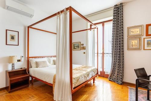 Elegante Alloggio in centrale fino a 6 persone — 4-Star Luxury Hotel in Milan, Italy