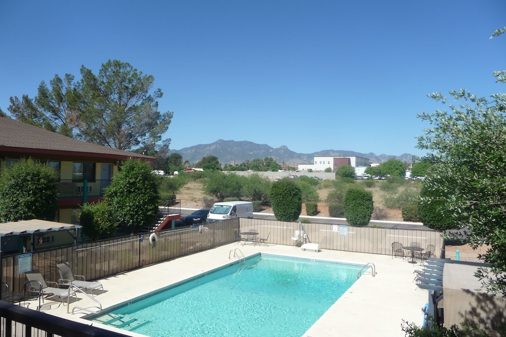 Sierra Inn Near Fort Huachuca AZ - photo 86