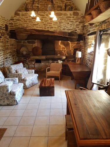 Le Four de la Jugie - carbon neutral hotel in Unknown City