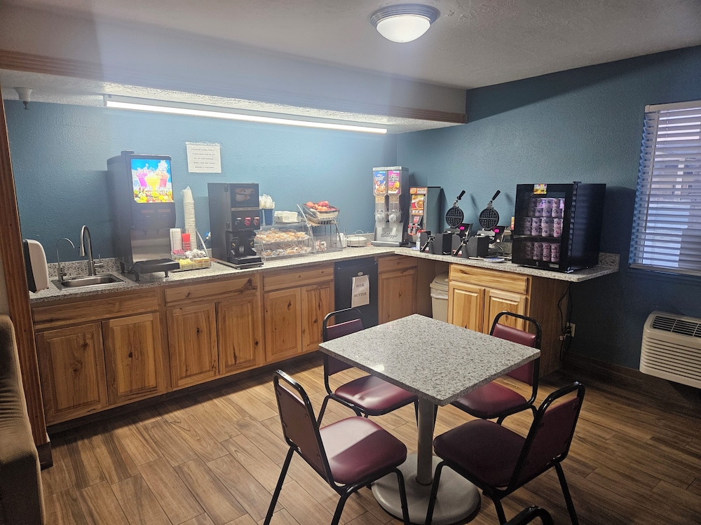 Quality Inn Beaver I 15 - photo 48