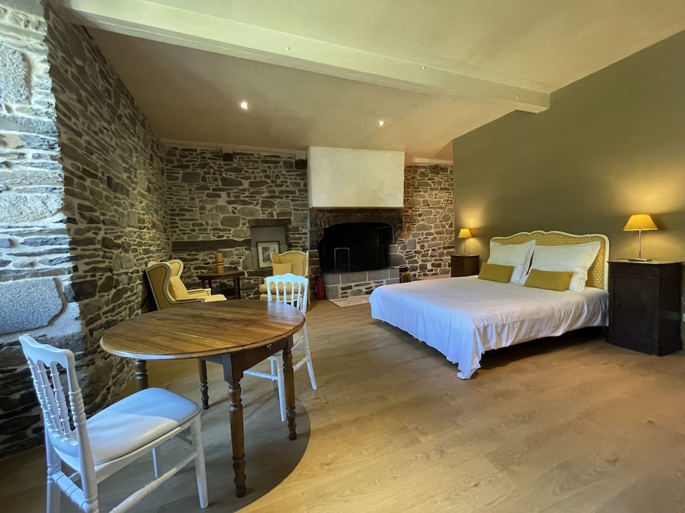 Manoir de la Bégaudière — Dol-De-Bretagne — photo 4