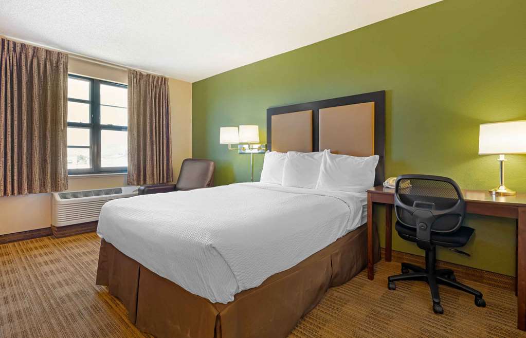 Extended Stay America Suites Reno South Meadows - photo 14