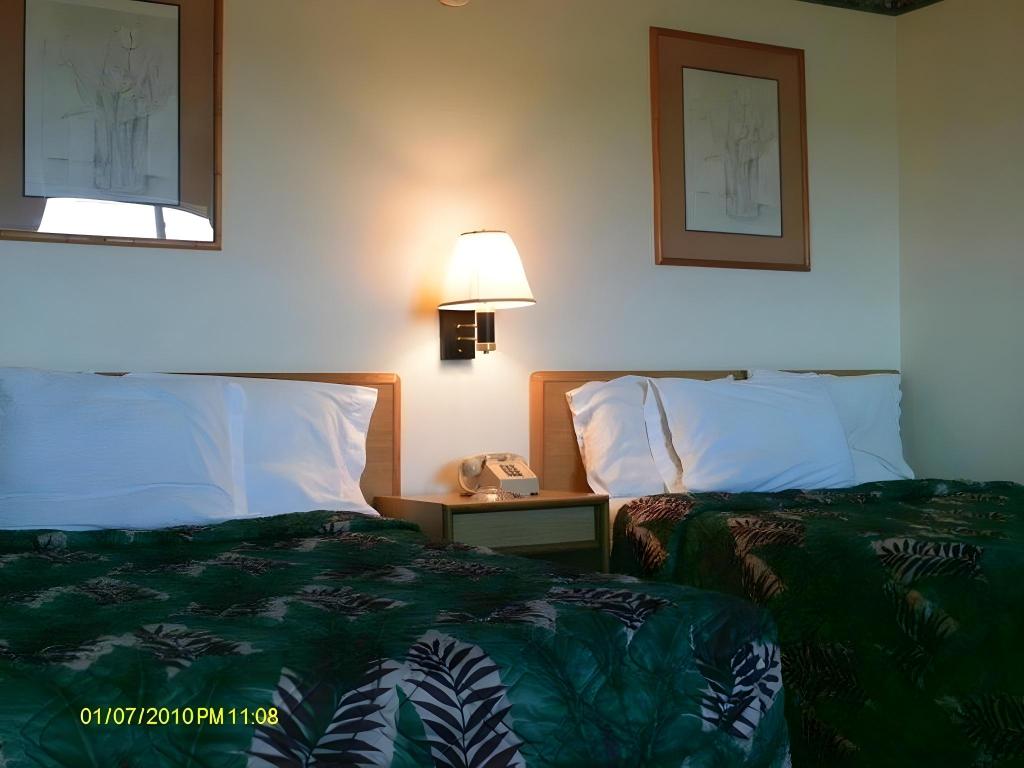 America's Value Inn Mexico - photo 8