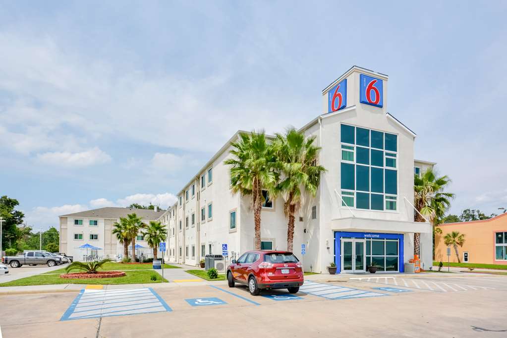 Motel 6 Biloxi MS Beach - photo 3