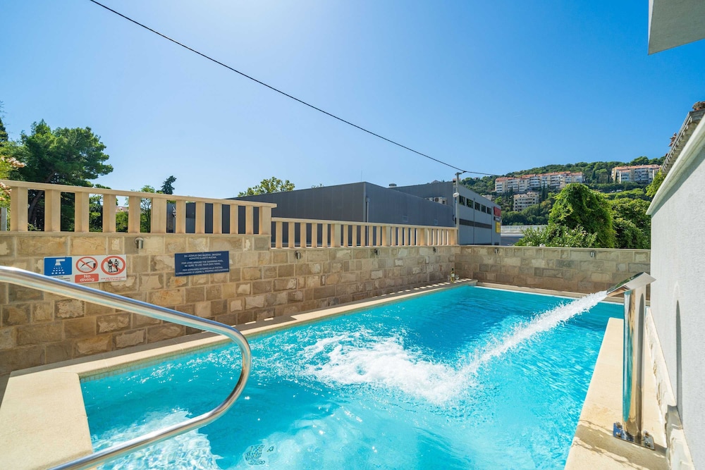 Villa Aura Comfort double room — 4-Star Luxury Hotel in Dubrovnik, Croatia