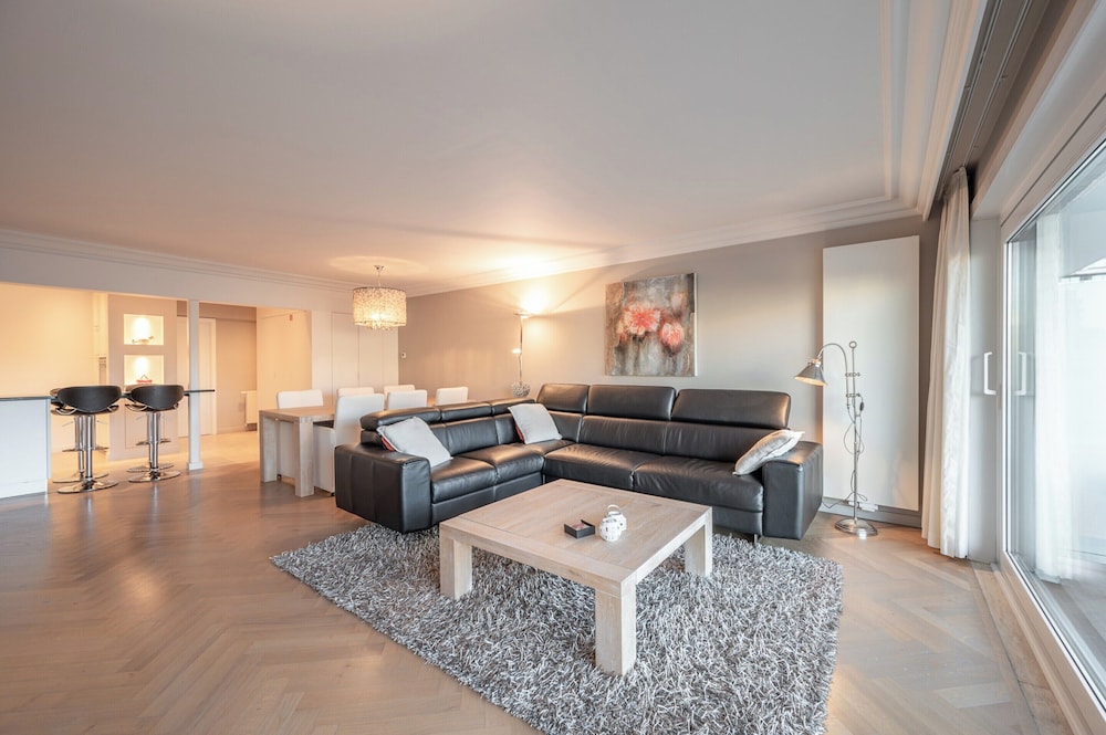 Apartment in Knokke near Casino Square — 4-Star Luxury Hotel in Knokke-Heist, Belgium