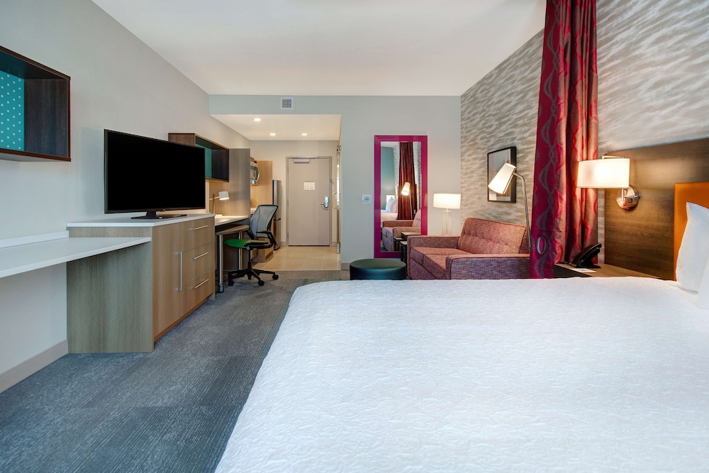 Home2 Suites by Hilton Las Vegas North - photo 16