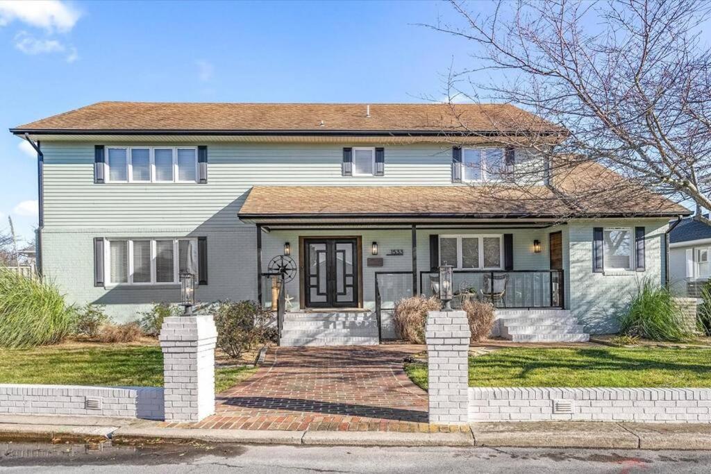 Point Break in Ocean City, United States