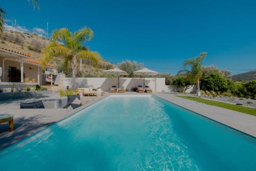 Blue Topaz Poolside Villa — 4-Star Luxury Hotel in Nafplio, Greece