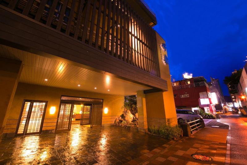 Beppu Koraku — 4-Star Luxury Hotel in Beppu, Japan