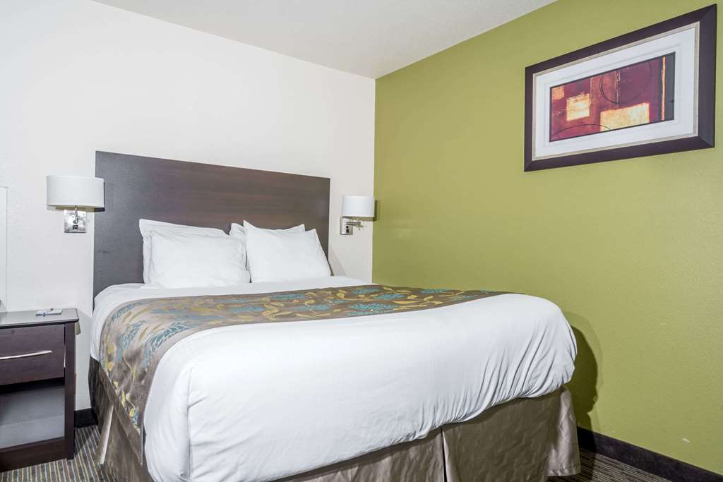 Baymont by Wyndham Eau Claire WI - photo 7