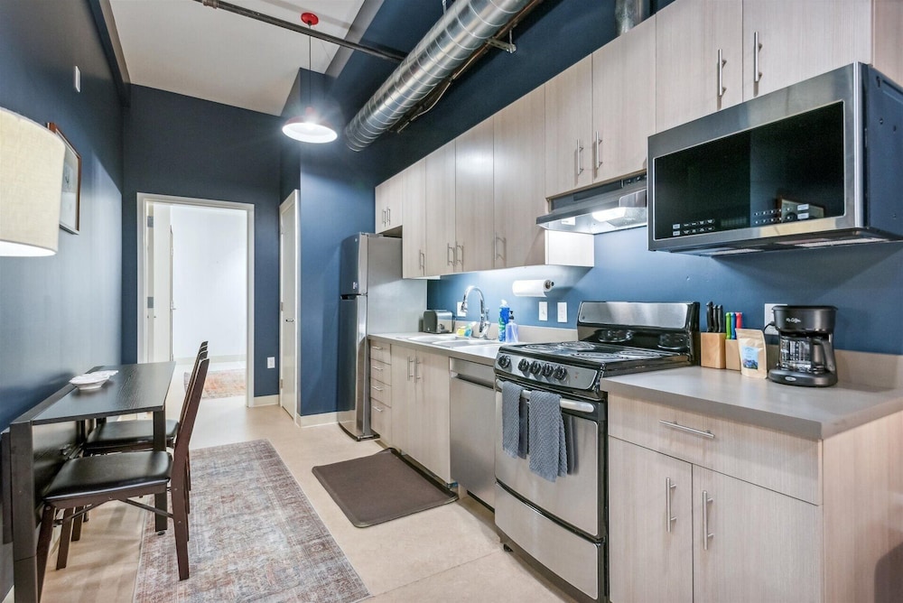 Violet Suites PDX - photo 63