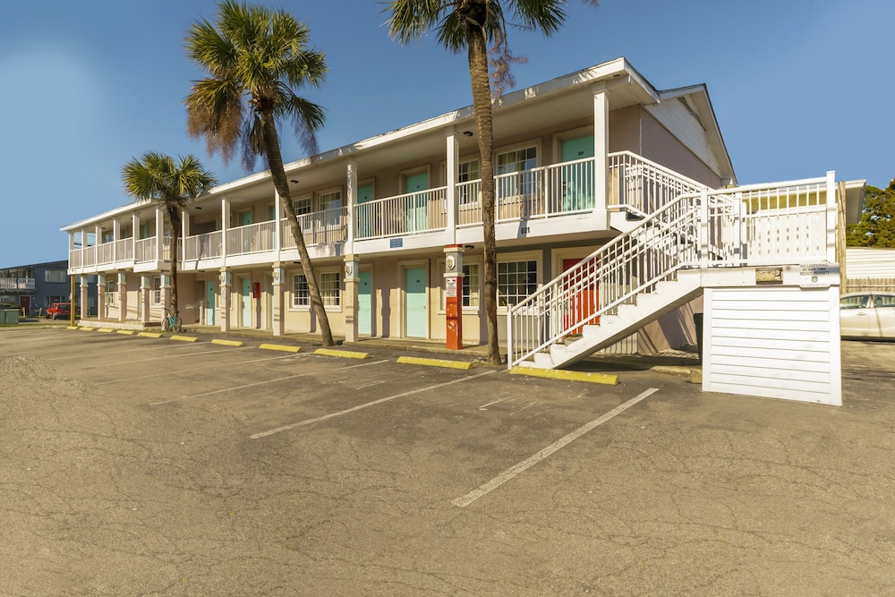 OYO Hotel Myrtle Beach Kings Hwy - featured photo