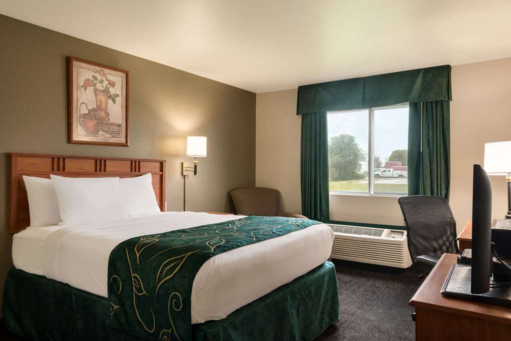 Travelodge by Wyndham Missouri Valley - photo 8