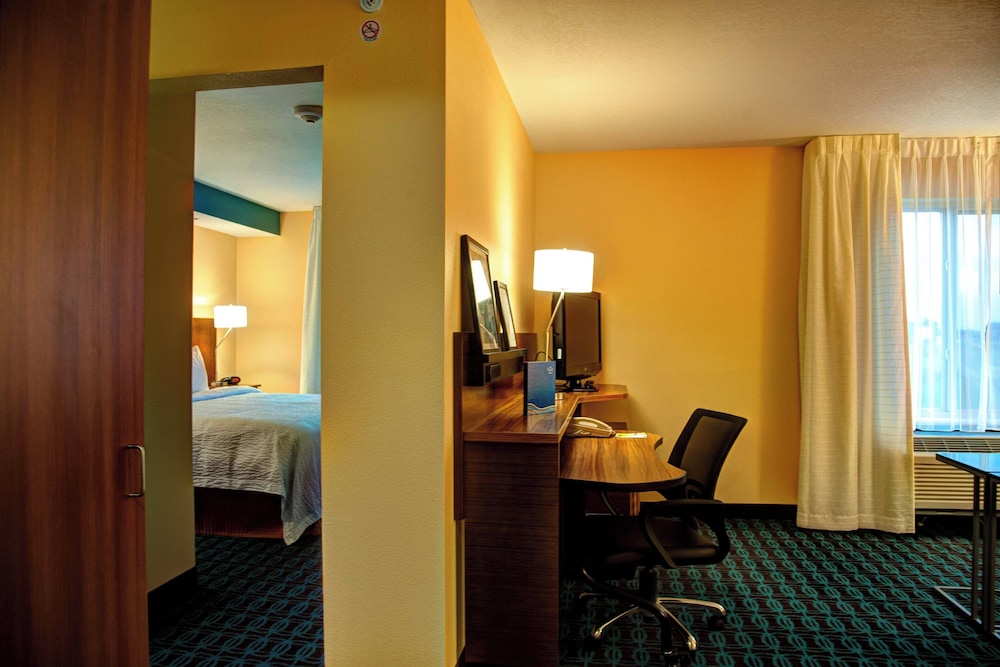 Fairfield Inn & Suites by Marriott Montgomery Airport South - photo 18