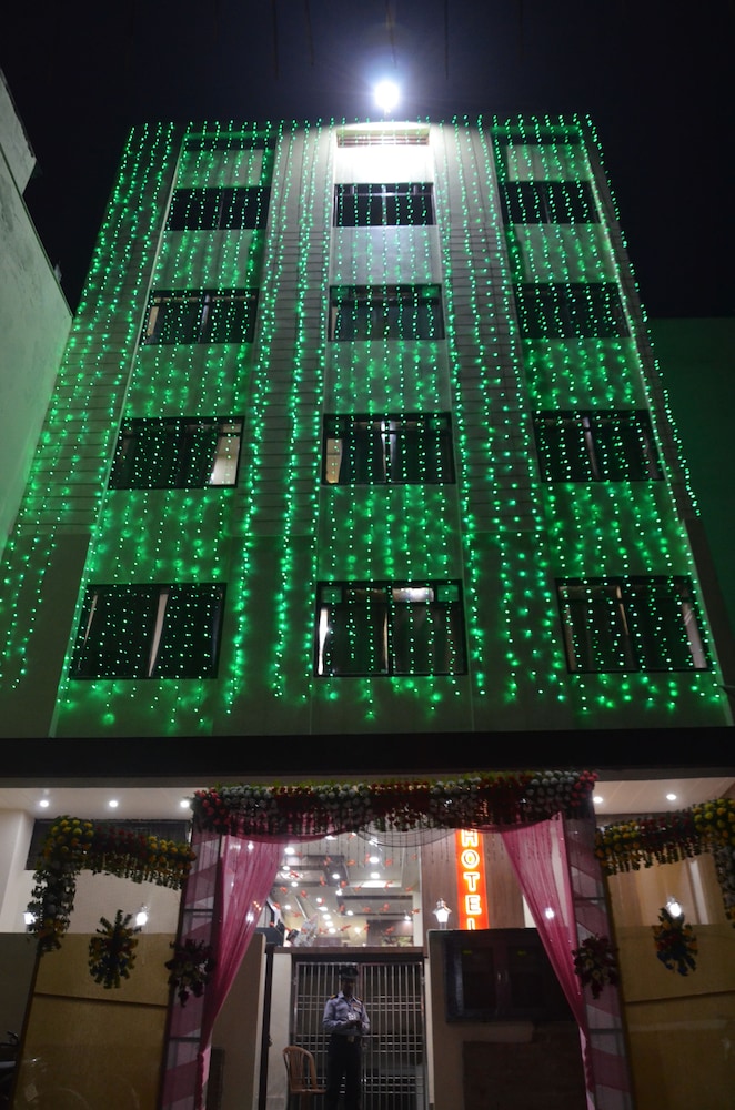 Hotel Rahil Palace - last minute hotel in Varanasi