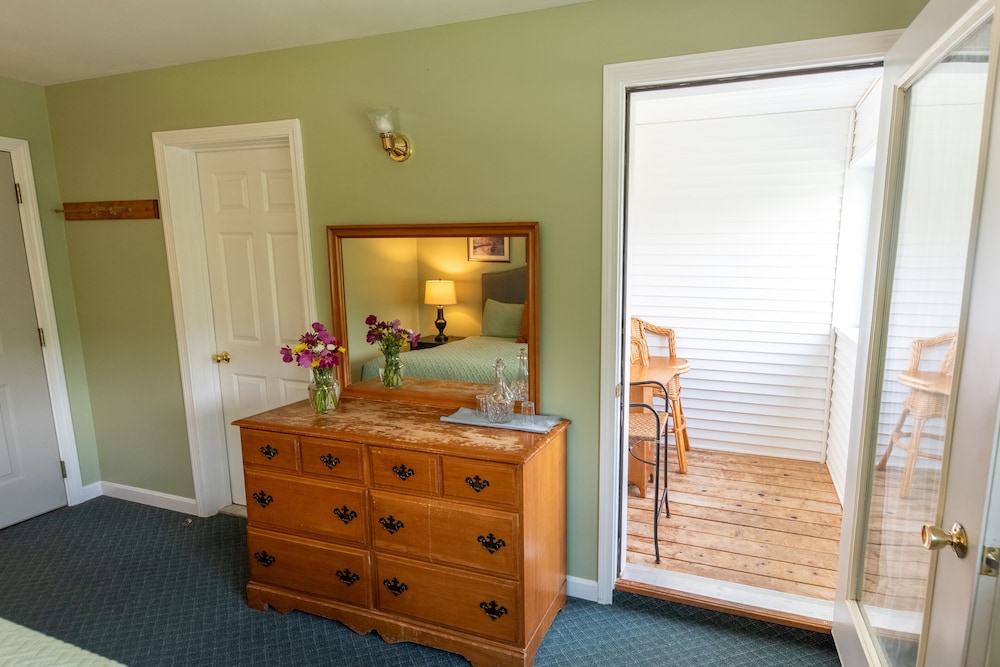 Inn By The River - photo 11