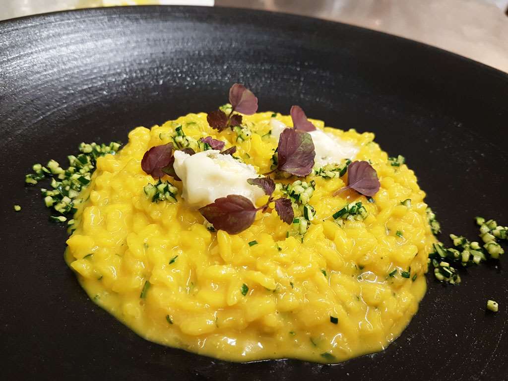 מזון ומשקאות