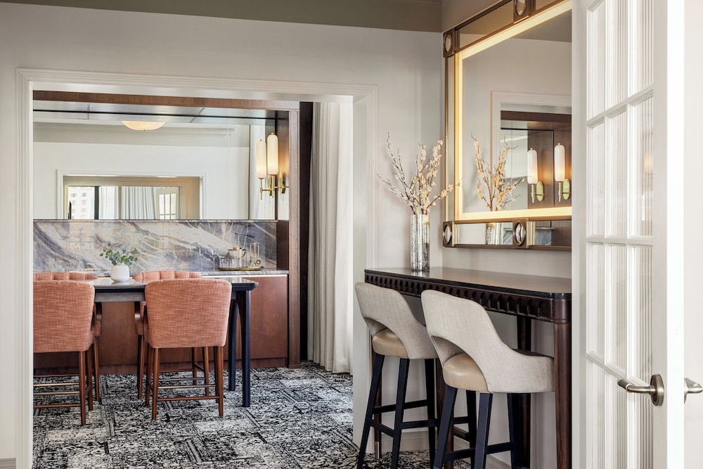 Omni Severin Hotel - photo 18