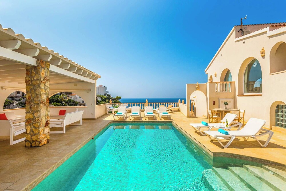 Alta Mar Vr in Alaior, Spain