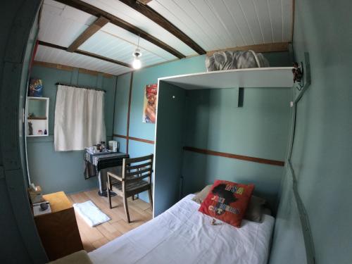Leo’s Den
