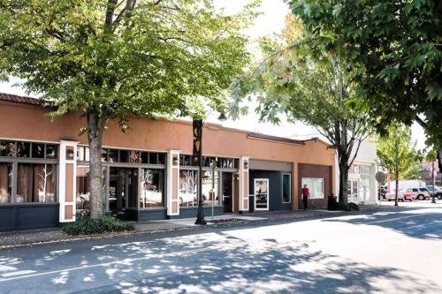 Rooftop Studio — Mcminnville — photo 2