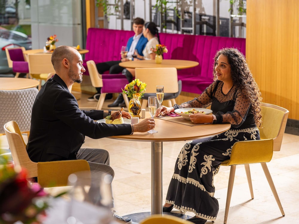 מזון ומשקאות