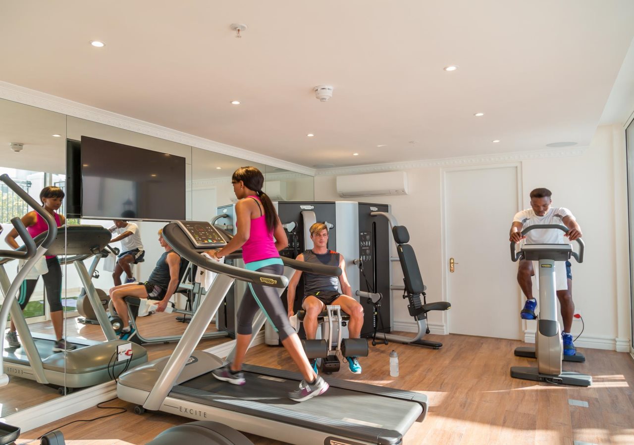 Versailles Luxury Apartments And Suites