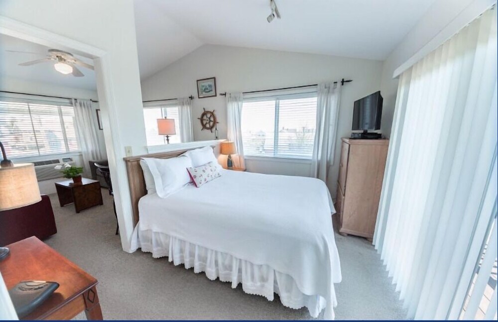 The Inn at Fairfield Beach - photo 81
