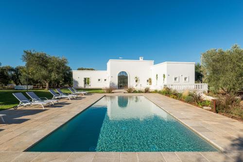 Villa Pomes by Perle di Puglia — 4-Star Luxury Hotel in Carovigno, Italy